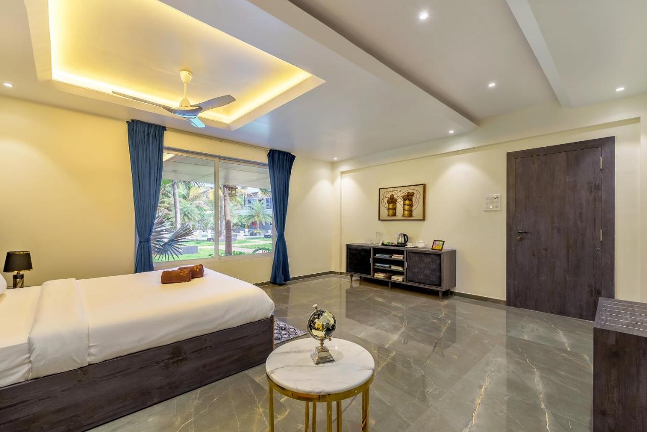 Saffronstays Palm Paradise, Kalyan Khadavli - Swimming Pool With Water Slides, Gazebo And Indoor Games Padghe Buitenkant foto